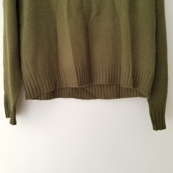 H&M olive knit sweater - Picture 3 of 4